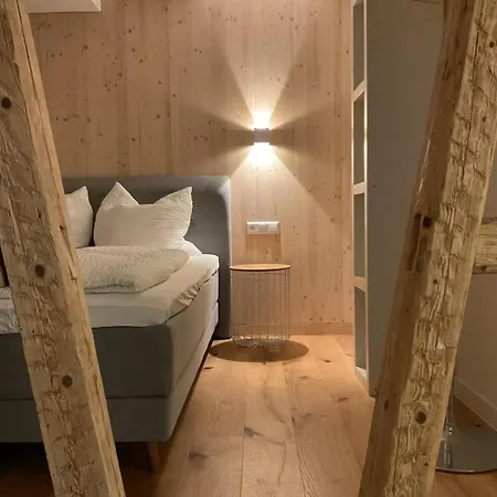 Schwarzwald-ferienwohnungen Haus Linde شقة بيرسبرون
