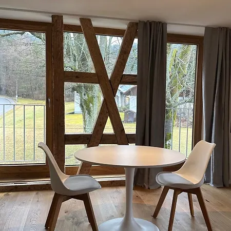 شقة Schwarzwald-ferienwohnungen Haus Linde