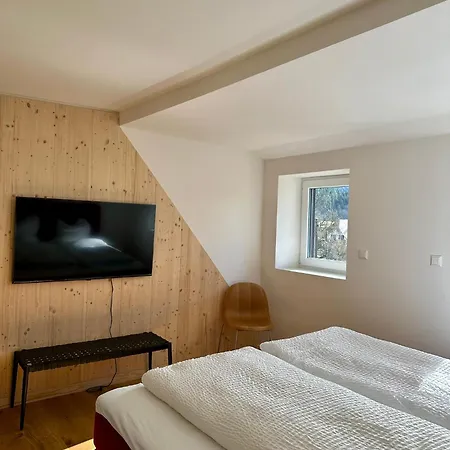 Schwarzwald-ferienwohnungen Haus Linde شقة